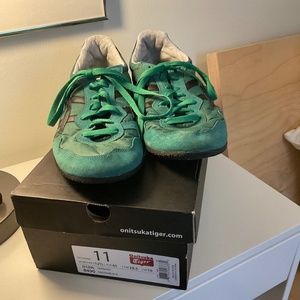 Onitsuka Tiger ASICS - Bold Green Sneakers W 12.5 / M 11/ EUR 45